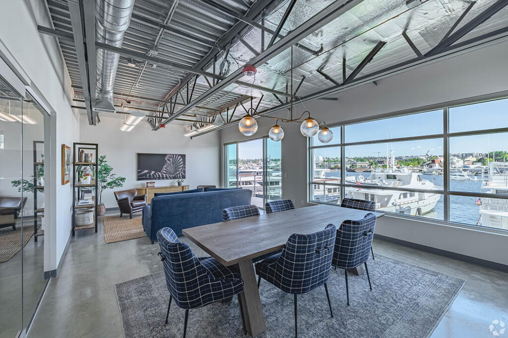 2288 - Suite 110